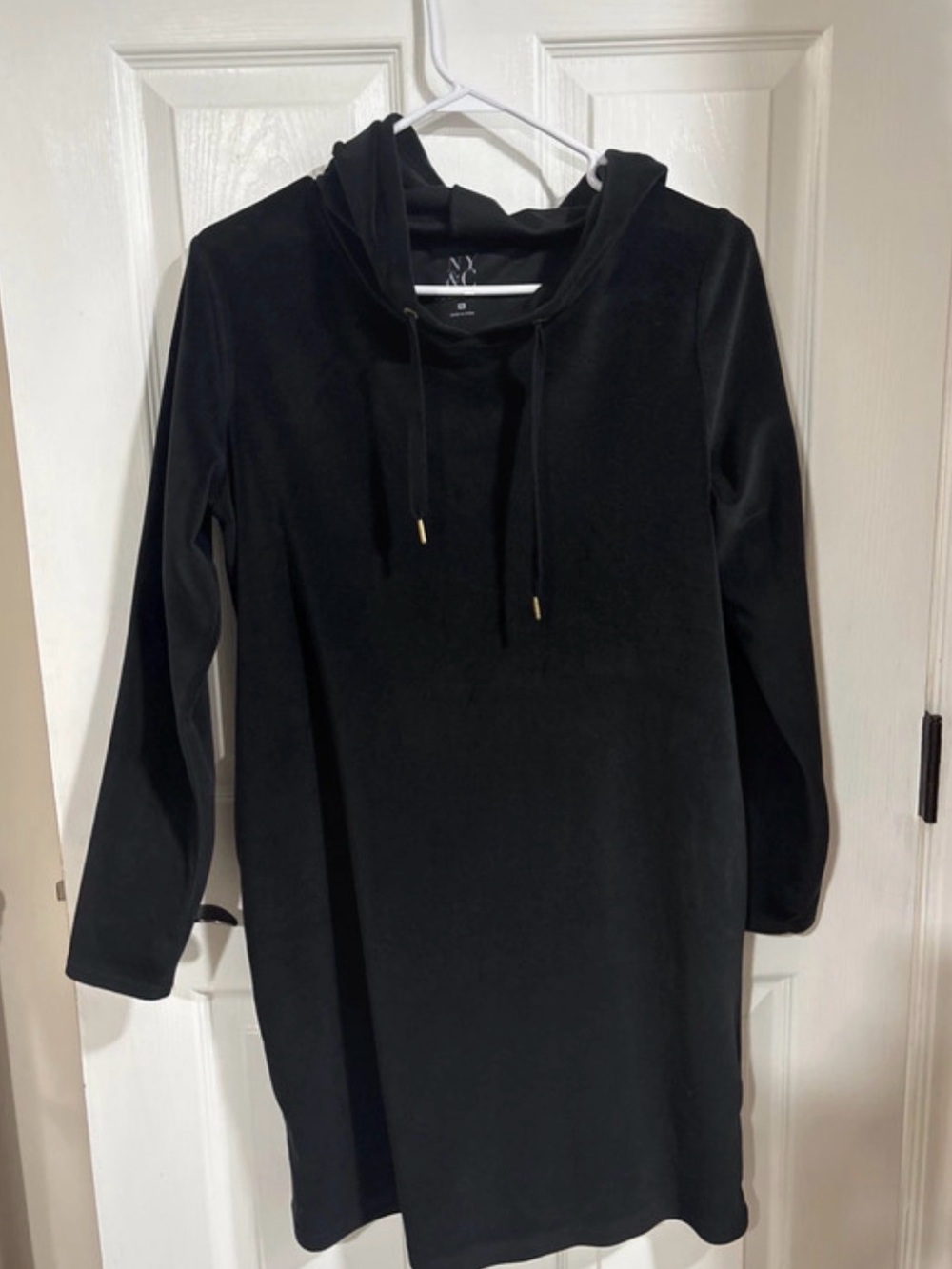 New York & Company Black Hooded Tunic Dress